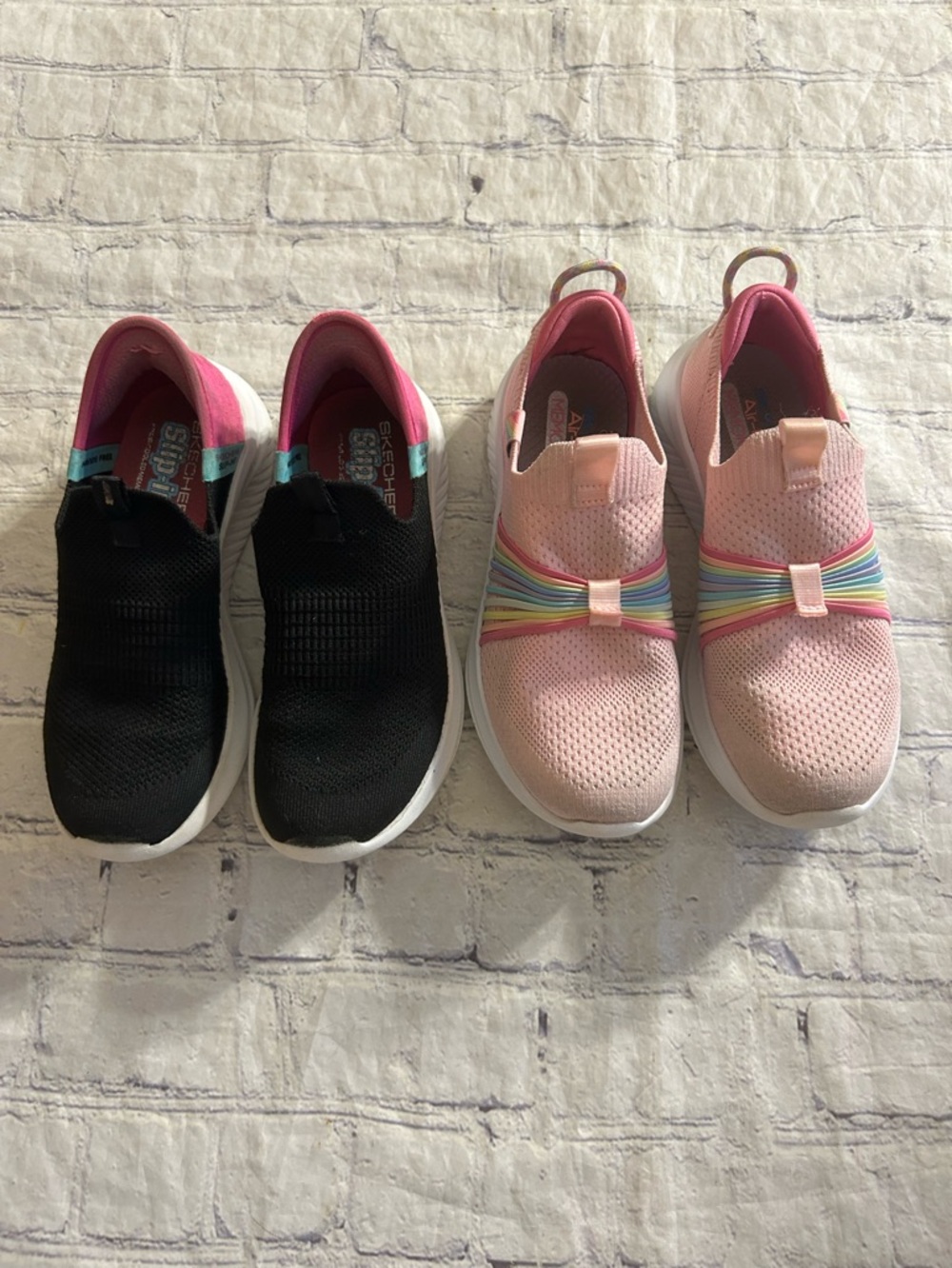 SKETCHERS LOT OF (2) MESH SLIPON GIRLS CAUSAL SNEAKERS SIZE US 1